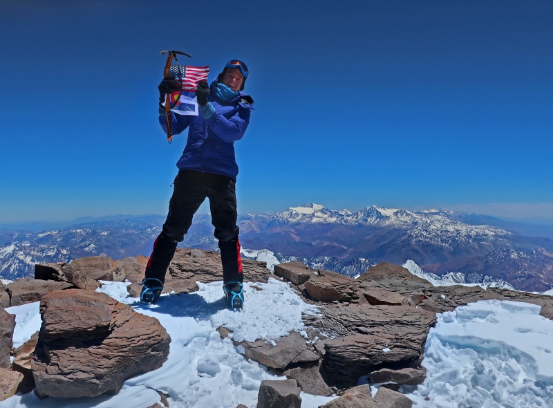 Aconcagua Light ML Hooded Jacket Women | Mammut