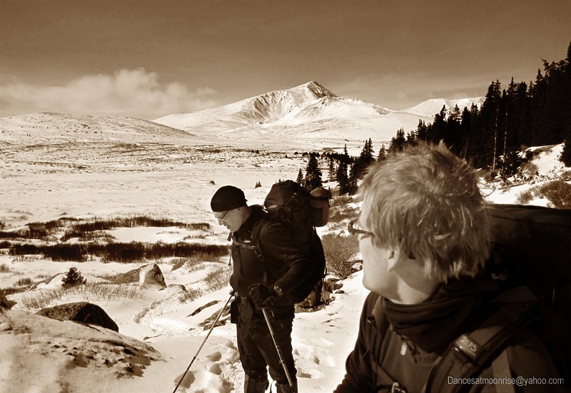 14_201202152243144_l.jpg