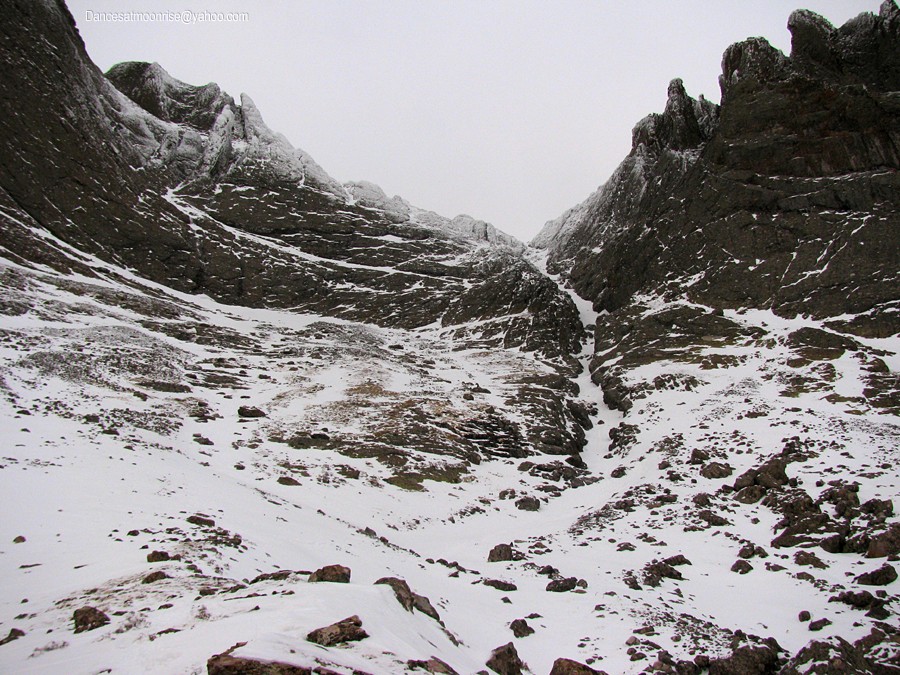23_201302152049079_l.jpg