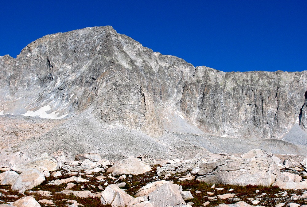 29_2011101013300324_l.jpg