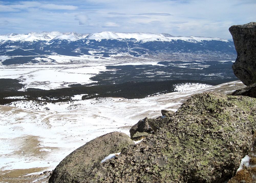 2_201104241429419_l.jpg
