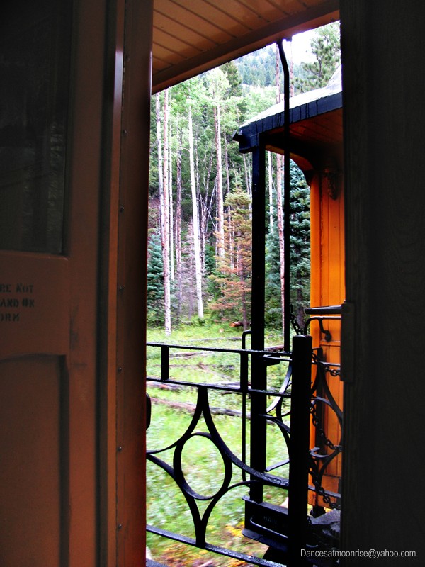 un_2012082613013517_l.jpg